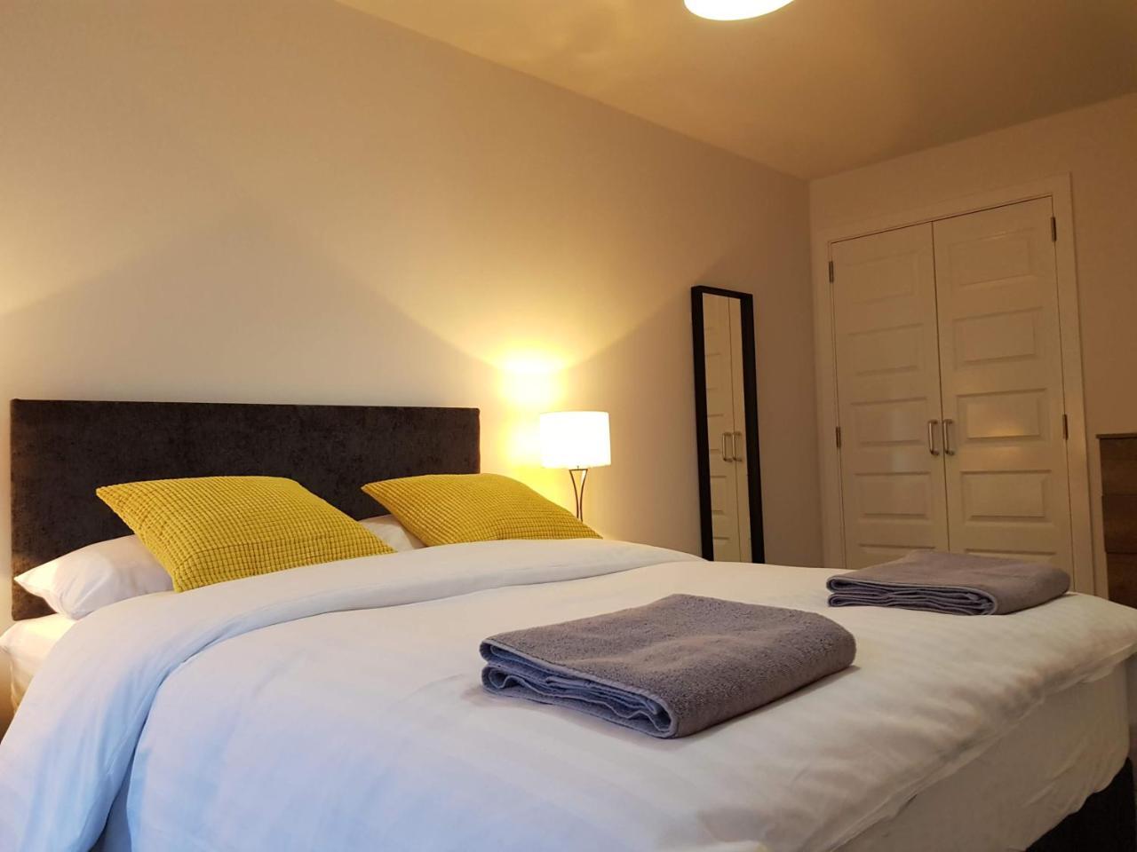 11 Royal View Apartments Stirling Eksteriør bilde